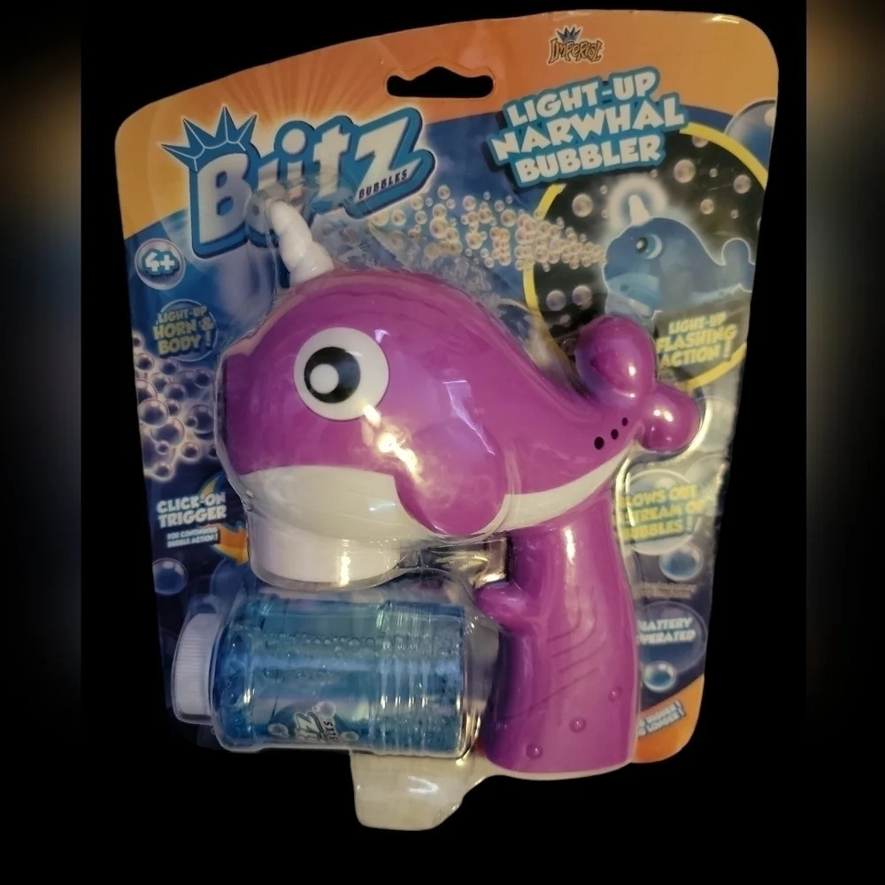 Blitz Bubbles Light up Narwhal Bubbler! Horn& body light up as it Blows a stream